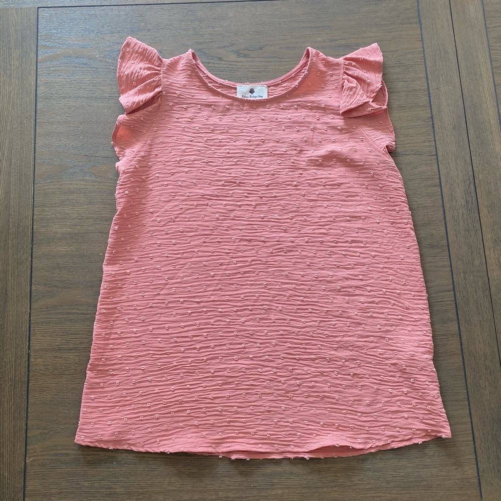 Ruffle sleeved T-shirt